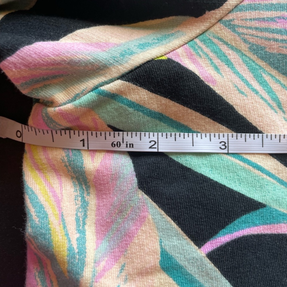 SOLD Torrid Women's Size 3 3X 22-24 Tropical Print Hoodie - Picture 10 of 13